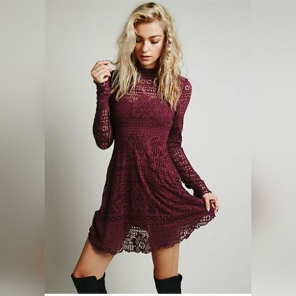 FP Beach Burgundy Crochet Lace Dress Size Small - Picture 1 of 9